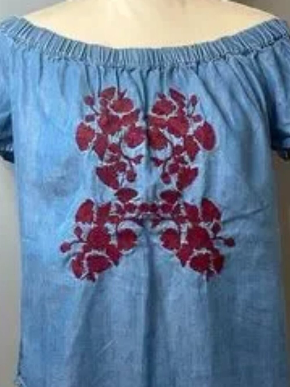 Francesca's Collection - Blue Rain Denim Top Women's Size M